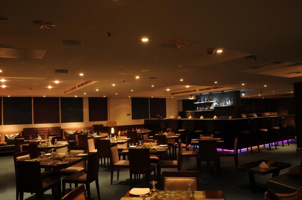 Holiday Bahrain Hotel Manama Eksteriør bilde