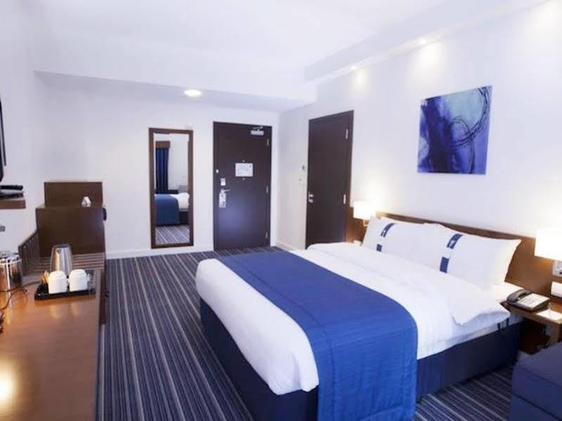 Holiday Bahrain Hotel Manama Eksteriør bilde