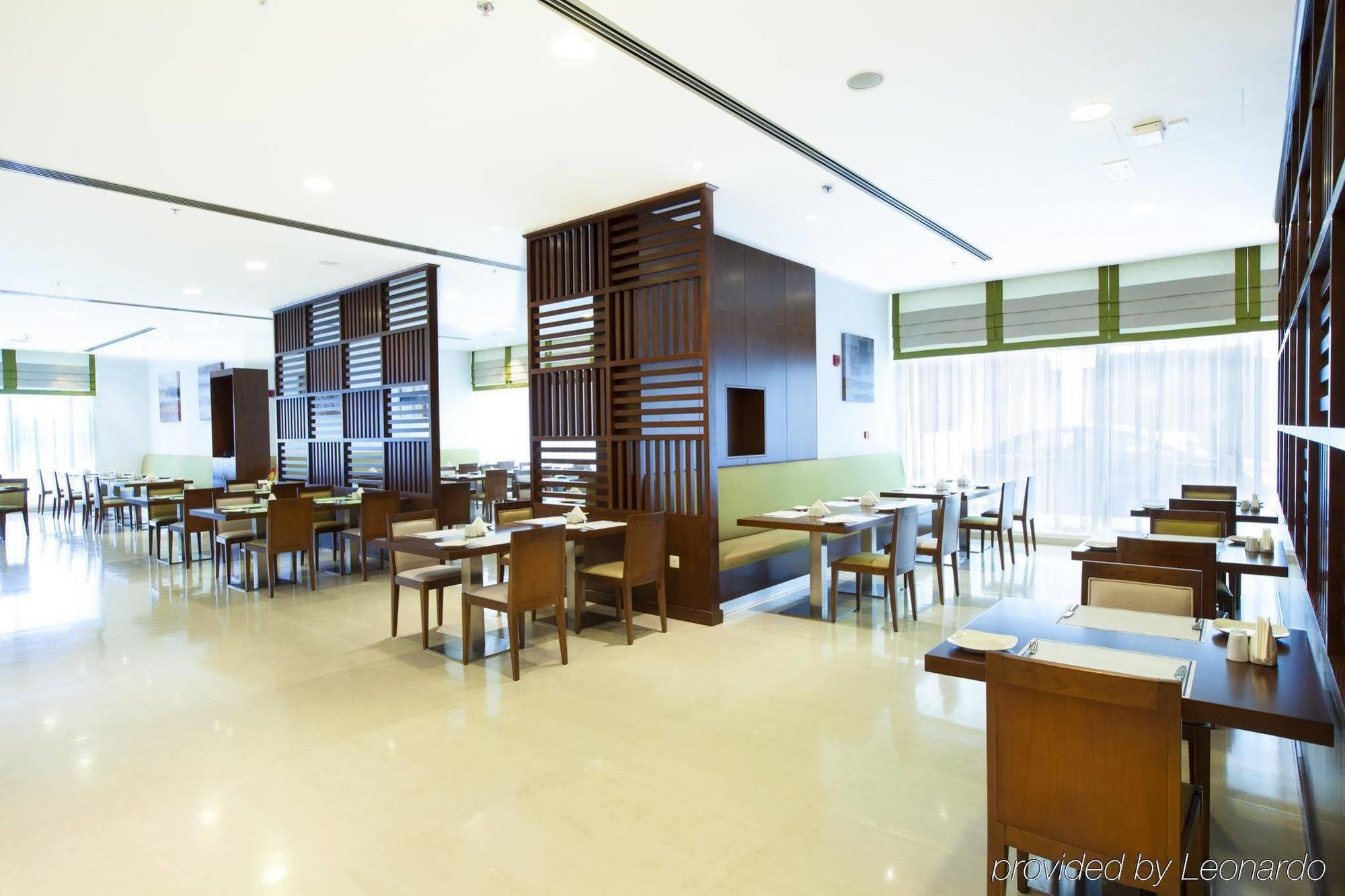 Holiday Bahrain Hotel Manama Eksteriør bilde