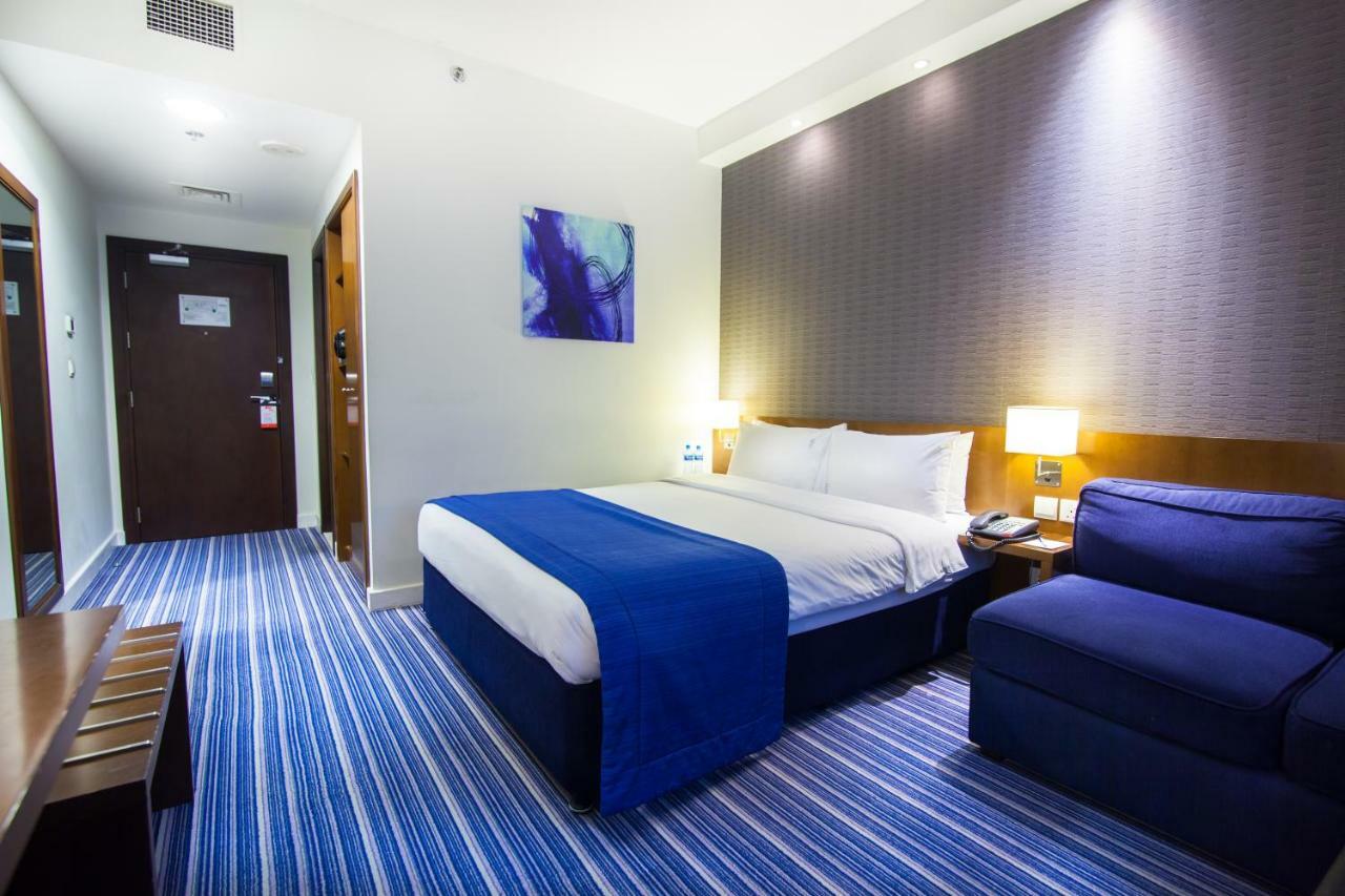 Holiday Bahrain Hotel Manama Eksteriør bilde