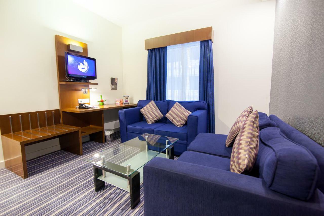 Holiday Bahrain Hotel Manama Eksteriør bilde